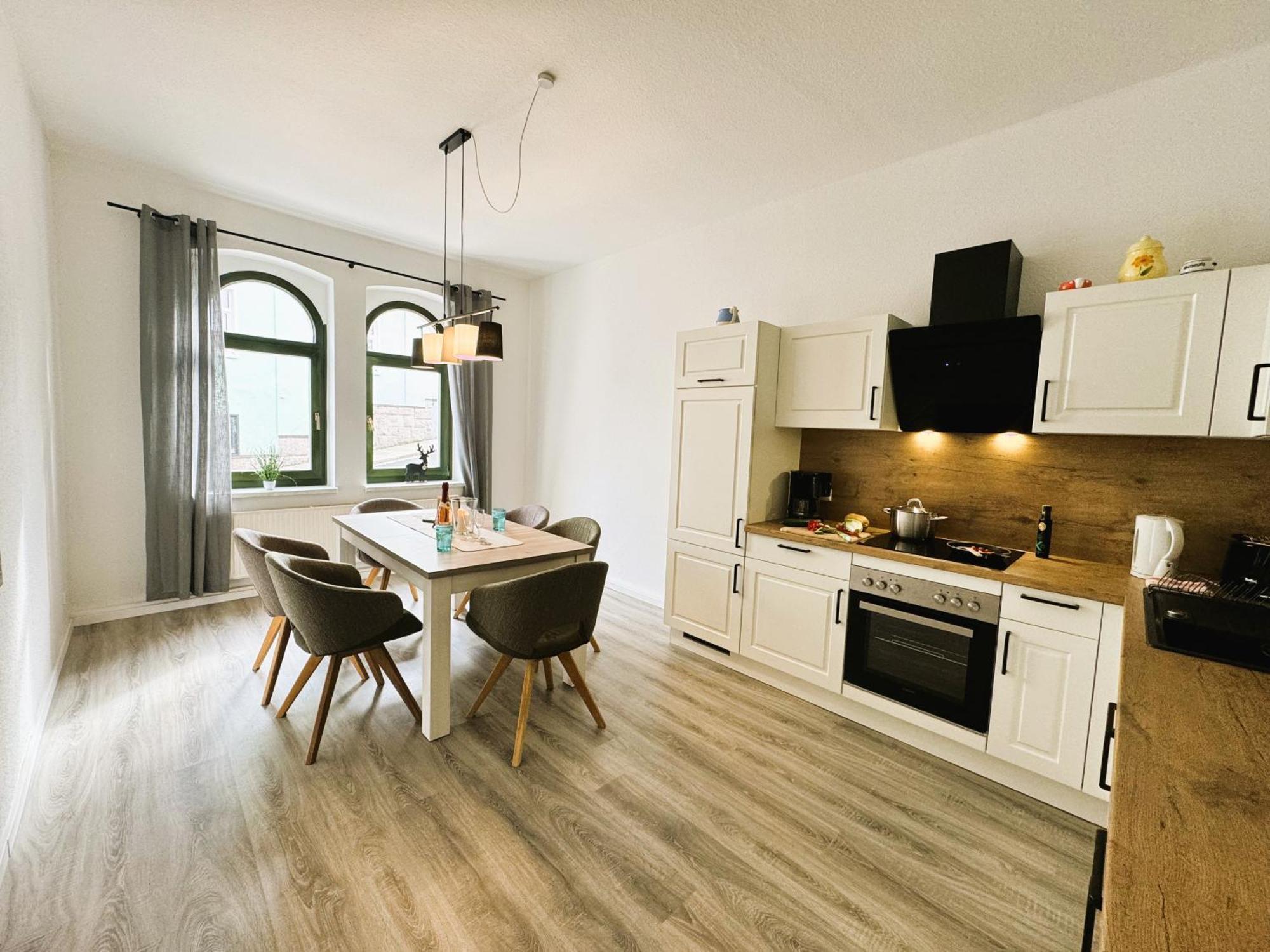 66M² Ferienwohnung "Moritz" - Direkt An Der Erlebniswelt & Skiarena Bis 4 Personen Eibenstock Zewnętrze zdjęcie